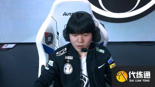 rookie状态不佳 眼睛失去光芒 rookie状态不佳 眼睛失去光芒